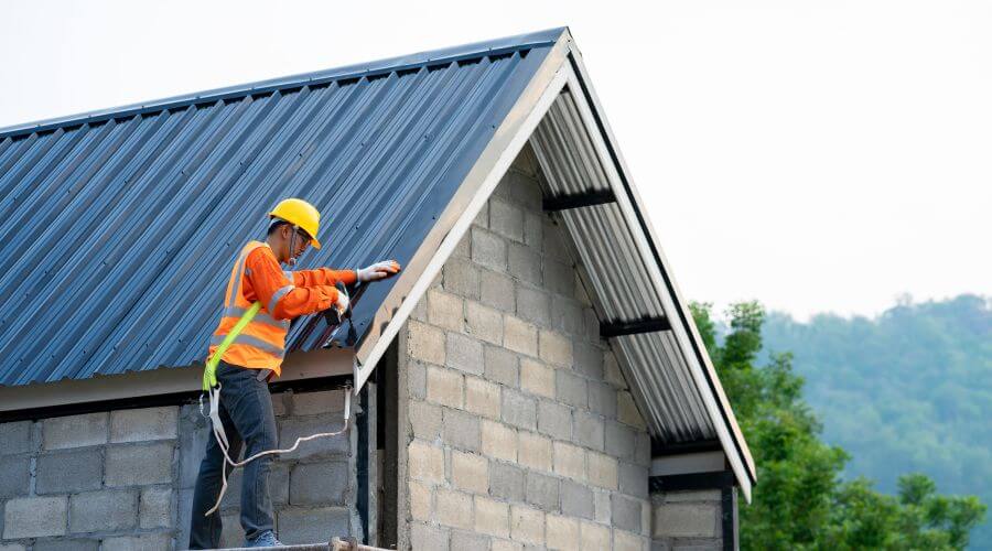 Professional Flat Roofing Installation in Morovis, PR